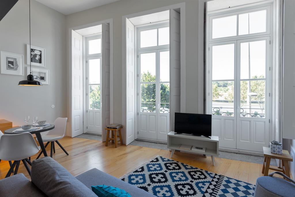 Seventyset Flats - Porto Historical Center Apartment ภายนอก รูปภาพ